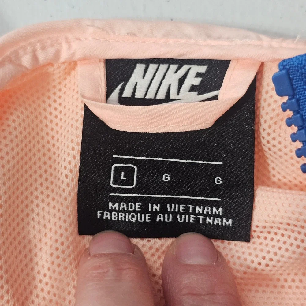 Nike this full